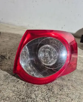 Volkswagen PASSAT B6 Rear/tail lights 3C9945096