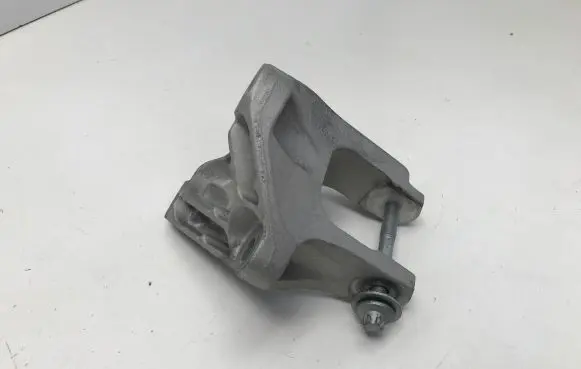 Renault Megane E-Tech Gearbox mounting bracket