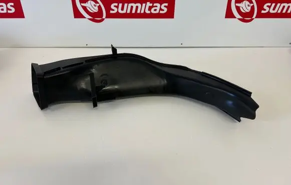 Porsche Taycan 9J1 Air intake hose/pipe 9J1807010