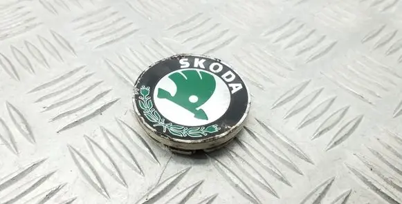 Skoda Fabia Mk2 (5J) Original wheel cap 6U060115L