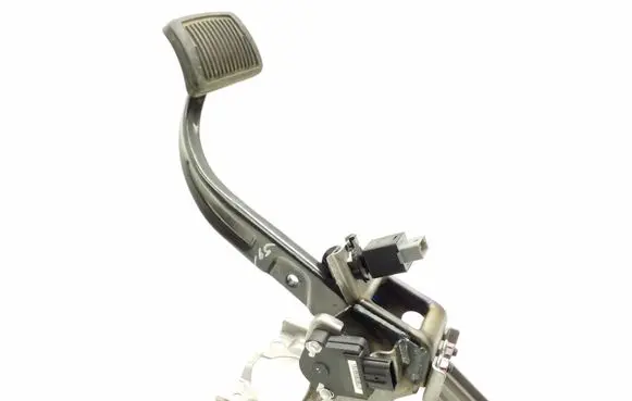 Hyundai Ioniq Brake pedal 38200G2100 938233S800