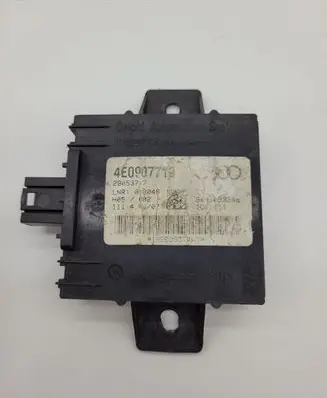 Audi A8 S8 D3 4E Alarm control unit/module 4E0907719