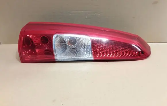 Volvo V70 Rear/tail lights 160985