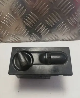 Light switch