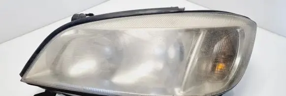 Opel Zafira A Headlight/headlamp 89100054