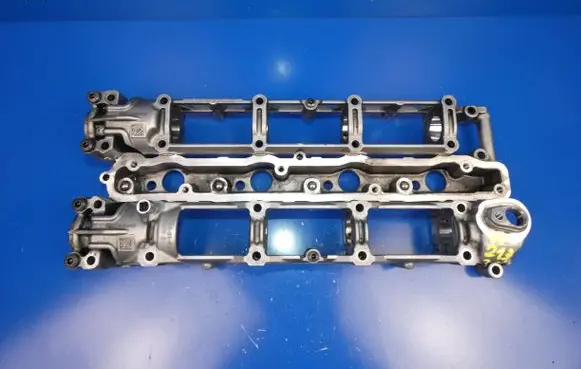 Mercedes-Benz E W213 Camshaft holder A6540502500