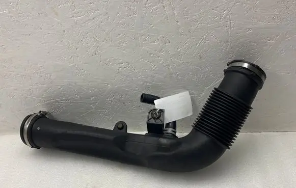 Volvo V40 Intercooler hose/pipe 31338661