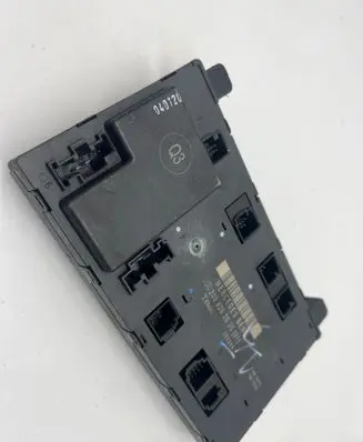 Mercedes-Benz CLK A209 C209 Door control unit/module 2098202026