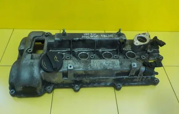 KIA Sportage Rocker cam cover 224102B610 2HTR4