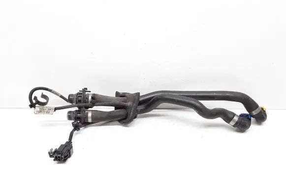 Volvo V60 Engine coolant pipe/hose 31368175 31338213