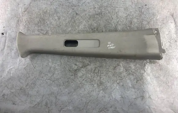 Toyota Corolla Verso E121 (B) pillar trim (top) 6241113060