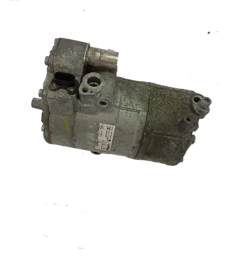 Mercedes-Benz C W205 Air conditioning (A/C) compressor (pump) A0038301660