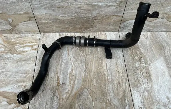 Maserati Ghibli Intercooler hose/pipe 670004878