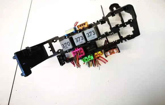Audi A6 S6 C5 4B Fuse box set 8d1937545