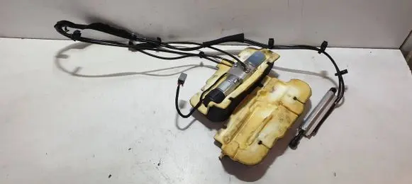 Volvo XC70 Tailgate hydraulic set 30716759