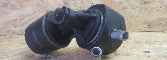 Nissan Almera N16 Oil filter mounting bracket 8200180474