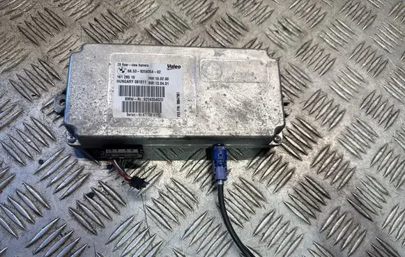 BMW 7 F01 F02 F03 F04 Camera control unit module 9259354