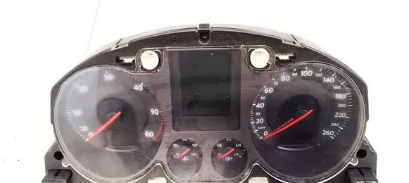 Speedometer (instrument cluster)