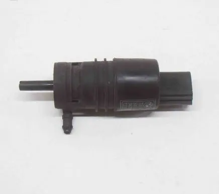 BMW 3 F30 F35 F31 Windscreen/windshield washer pump 13264011 3437380