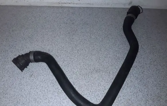 BMW 7 E65 E66 Engine coolant pipe/hose 64128384912 8384912
