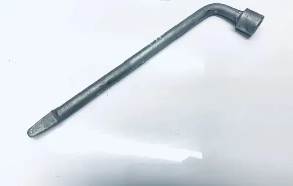Subaru Outback Wheel nut wrench LHD
