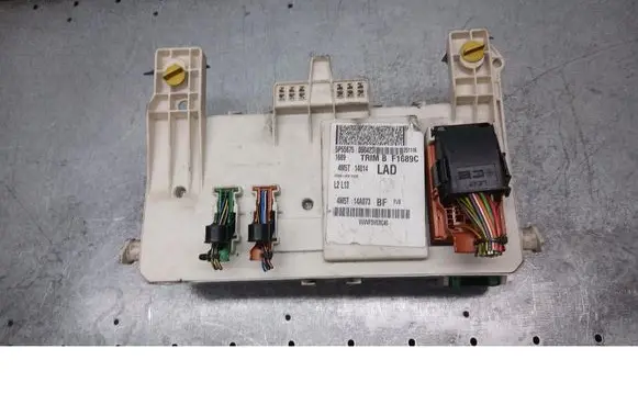 Ford Focus C-MAX Fuse box set 4M5T14A073BF