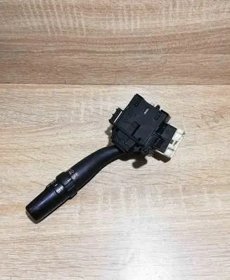 Toyota Avensis T250 Indicator stalk 8414005110 173795
