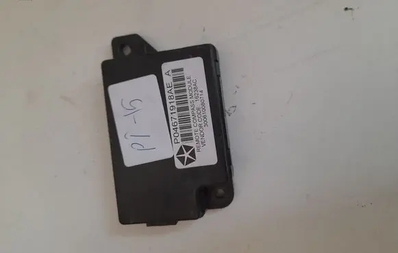 Chrysler PT Cruiser Keyless (KESSY) go control unit/module P04671918AE