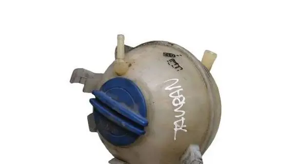 Coolant expansion tank/reservoir