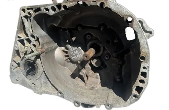 Renault Megane III Manual 5 speed gearbox 