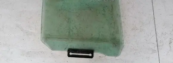 Ford Escort Rear door window glass
