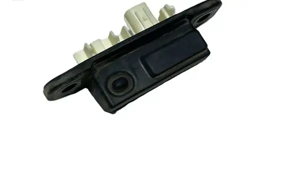 Tailgate opening switch