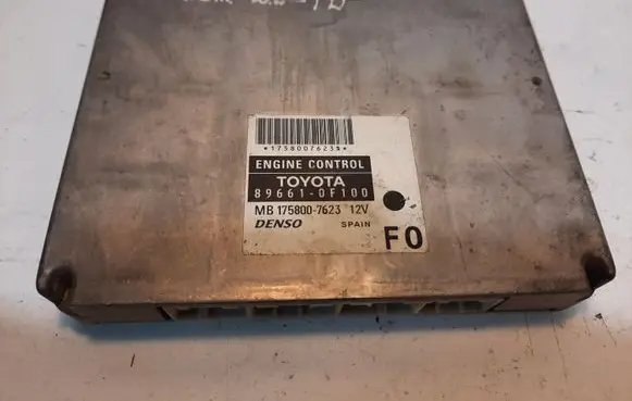 Toyota Corolla Verso AR10 Engine control unit/module MB1758007623 896610F100