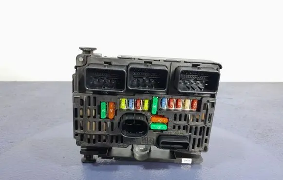 Fuse box set