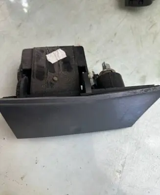 Opel Astra H Car ashtray 13133284 315740100 331985437
