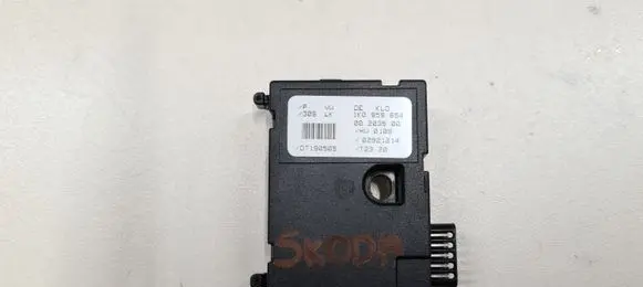 Skoda Octavia Mk2 (1Z) Steering angle sensor 1K0959654
