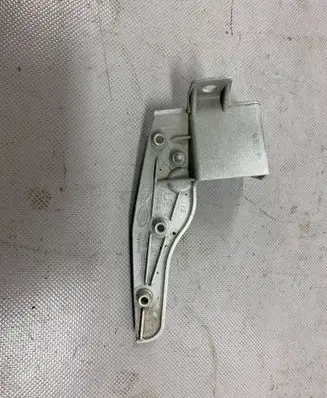Jaguar F-Pace Fender mounting bracket HK8316291BB