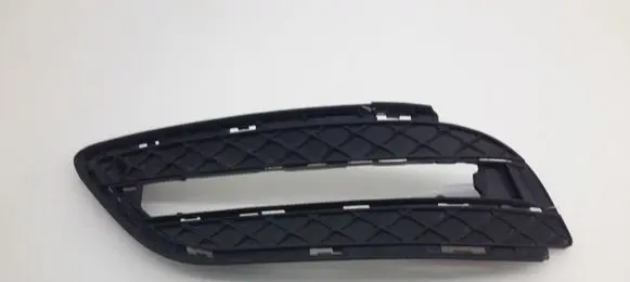Mercedes-Benz B W246 W242 Front bumper lower grill A2468850622