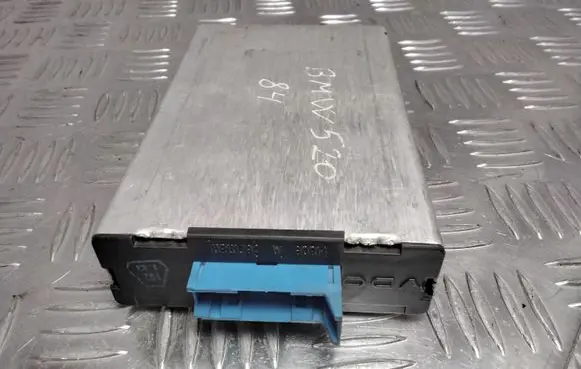 BMW 5 E28 Other control units/modules 412205004003 13717149