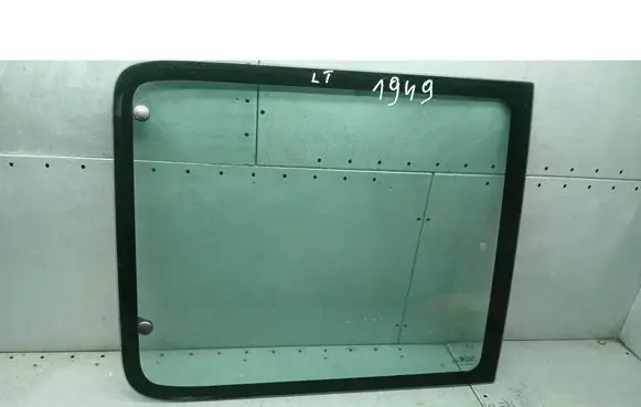 Peugeot Partner Rear side window