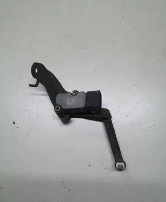 Headlight/headlamp level sensor
