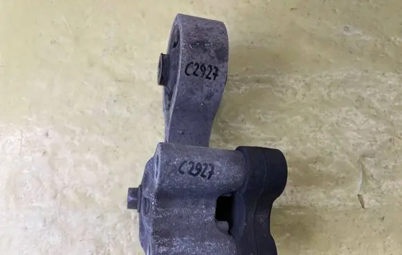 Mazda 6 Engine mount bracket GDB139040 GAM639015B GJ6G39011