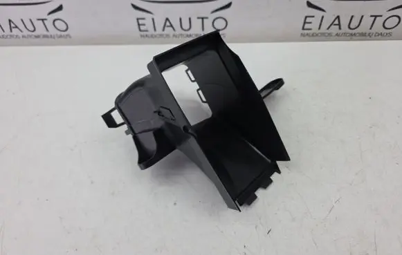 BMW X5 G05 Intercooler air channel guide 7421686 51747421686