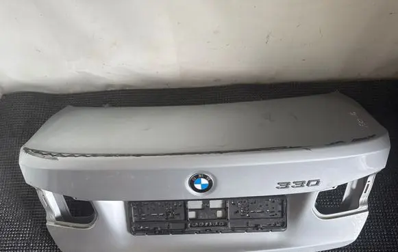 BMW 3 F30 F35 F31 Tailgate/trunk/boot lid A83