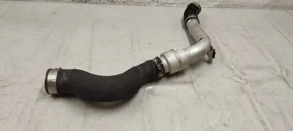 Porsche Cayenne (92A) Intercooler hose/pipe 7p0145942a