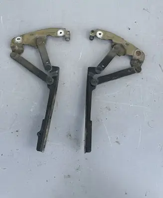 Chrysler Grand Voyager V Engine bonnet/hood hinges 