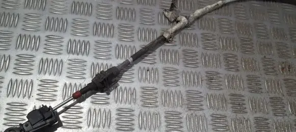 Ford Focus Gear shift cable linkage 5M5P-7E395-AE