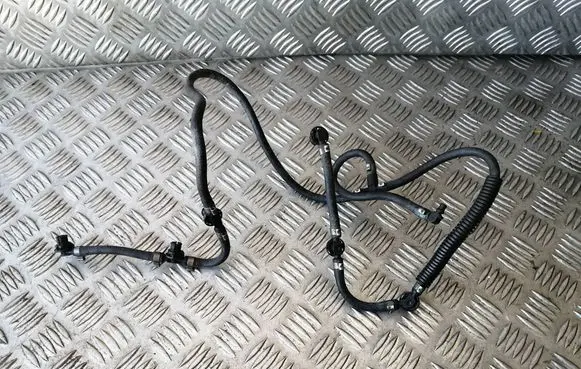 Mercedes-Benz E W211 Fuel return line/hose 