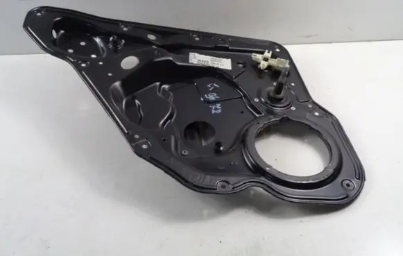 Seat Toledo II (1M) Rear door manual window regulator 1M0839755A