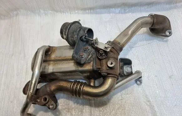 Opel Astra J EGR valve cooler 55567726